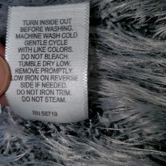 Long cardigan style sweater -very soft! - Picture 4 of 5